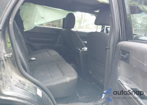 2011 Ford Escape Xlt из США, поврежденный, VIN 1FMCU0D71BKA19880